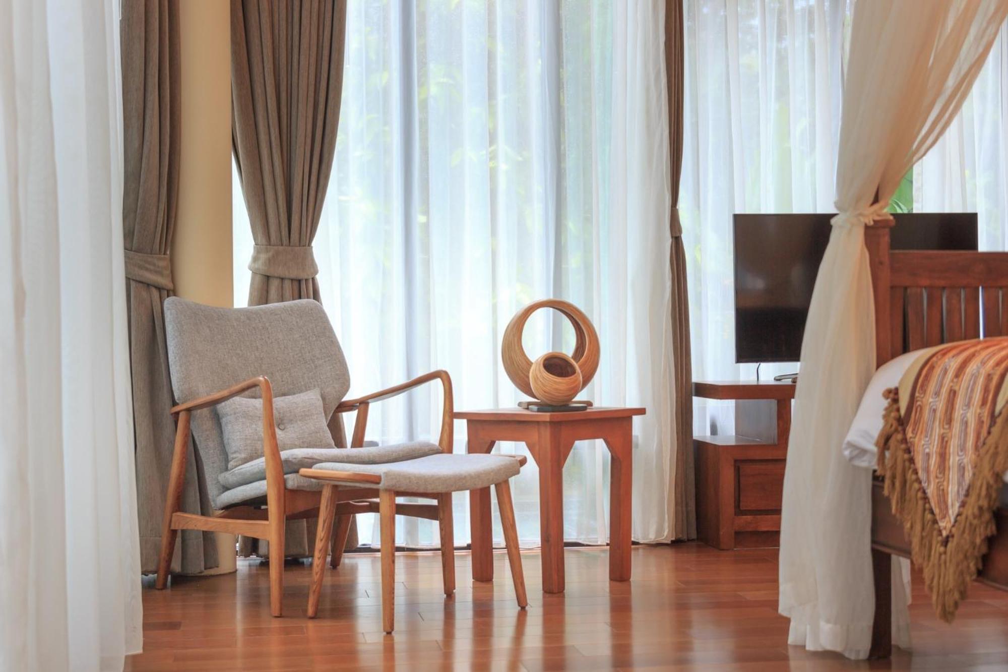 Ozone Villa Phuket Pa Khlok Exterior foto